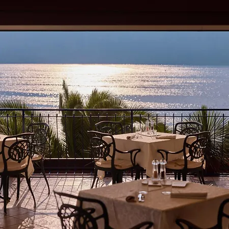 Capri 3* Мальчезіне